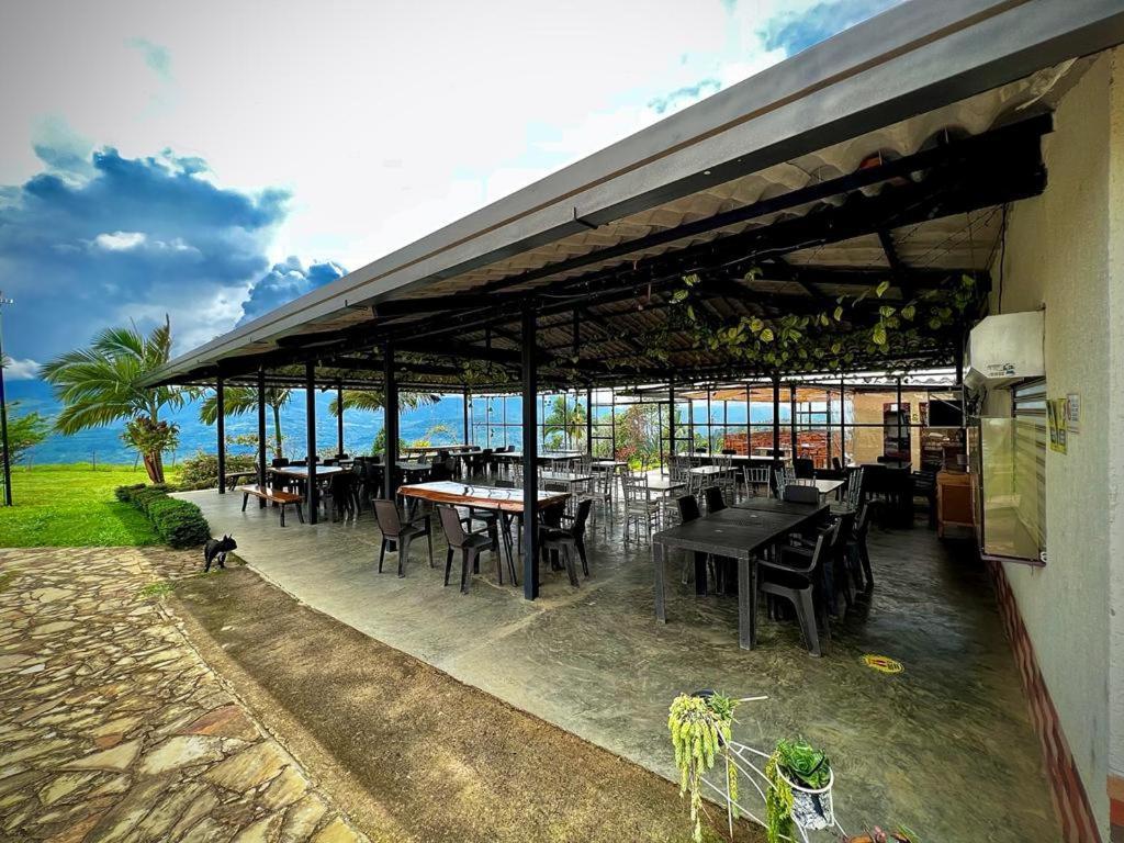 Altamira Biohotel *
